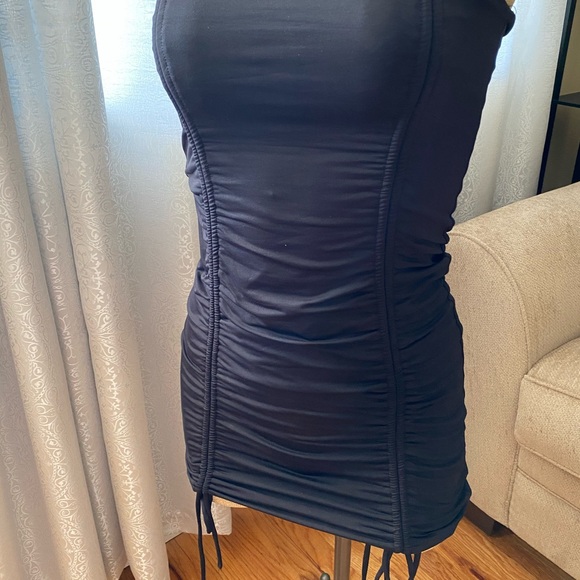 BLACK RUCHED DRESS - Picture 2 of 5
